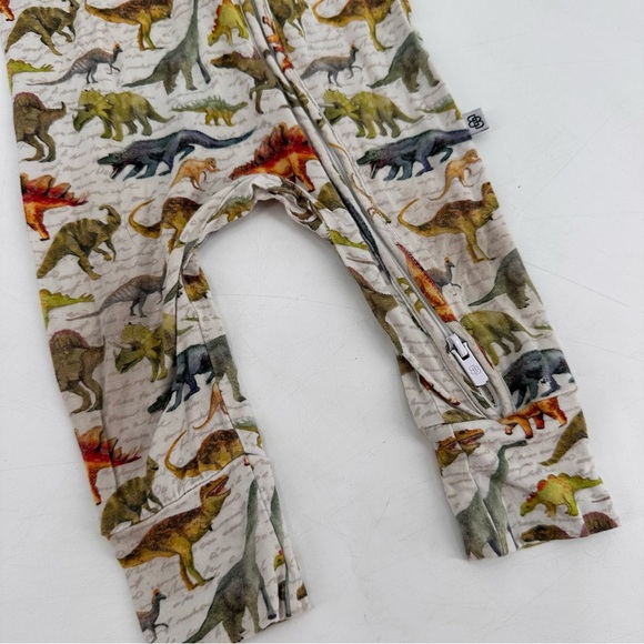 Little Bum Bums Dinosaur Bamboo Zip Sleeper 6-9 months FLAWS - Picture 3 of 4